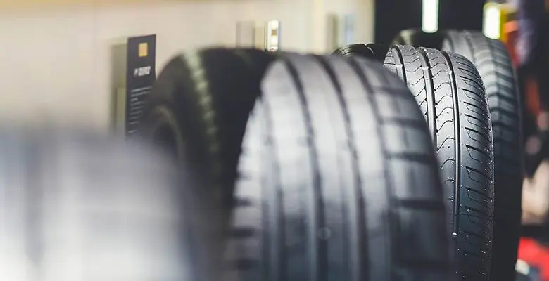 SAFE DRIVING AND TYRE FEATURES